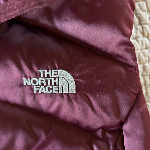 North Face Puffer Vest - Picture 3 of 3